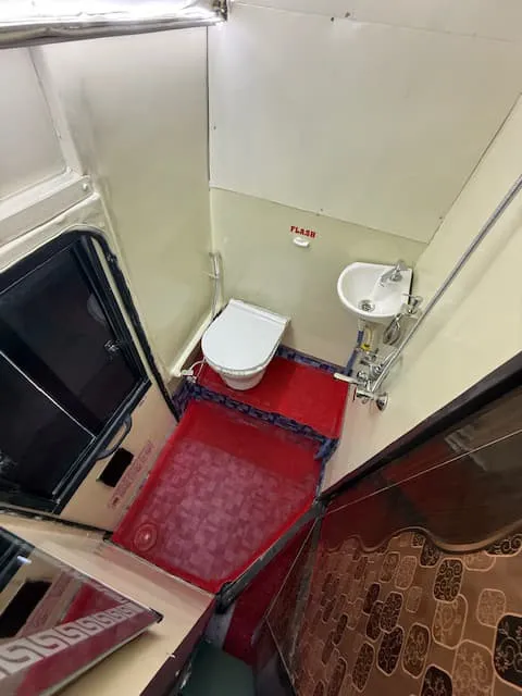 12 Seater Caravan Delhi